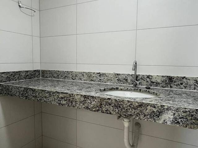 Apartamento para Venda em Ilhéus - 5