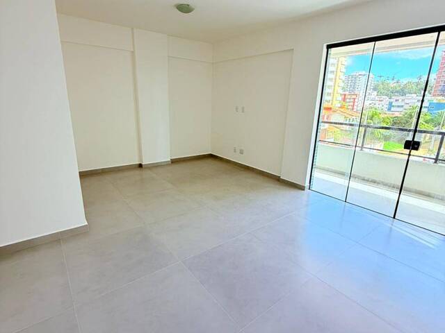 Apartamento para Locação em Ilhéus - 4
